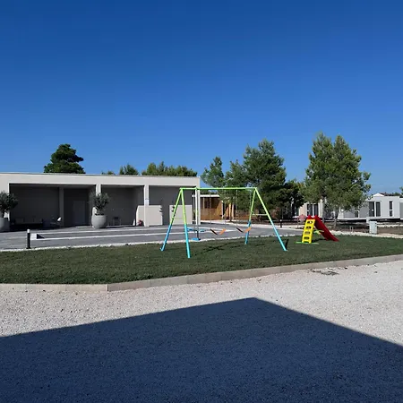 Mobile Terezie - Camp アパート *