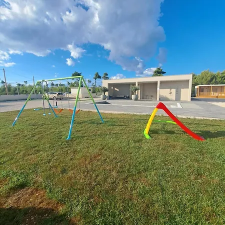 Mobile Terezie - Camp Apartment Privlaka (Zadar)