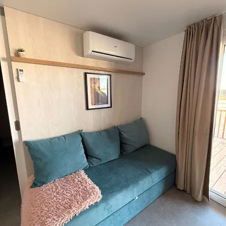 Adria Pearl Homes Apartment *
